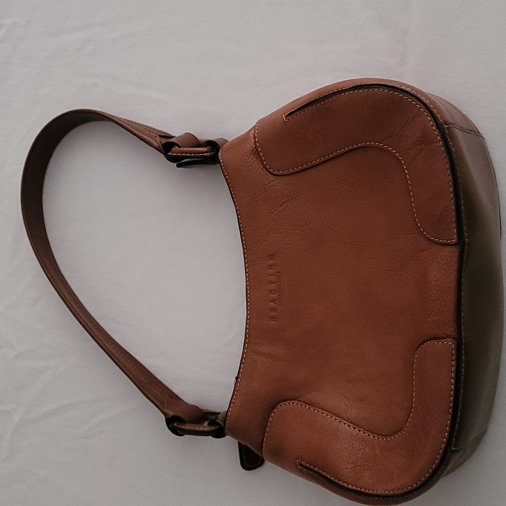 Vintage Kenneth Cole Reaction Purse